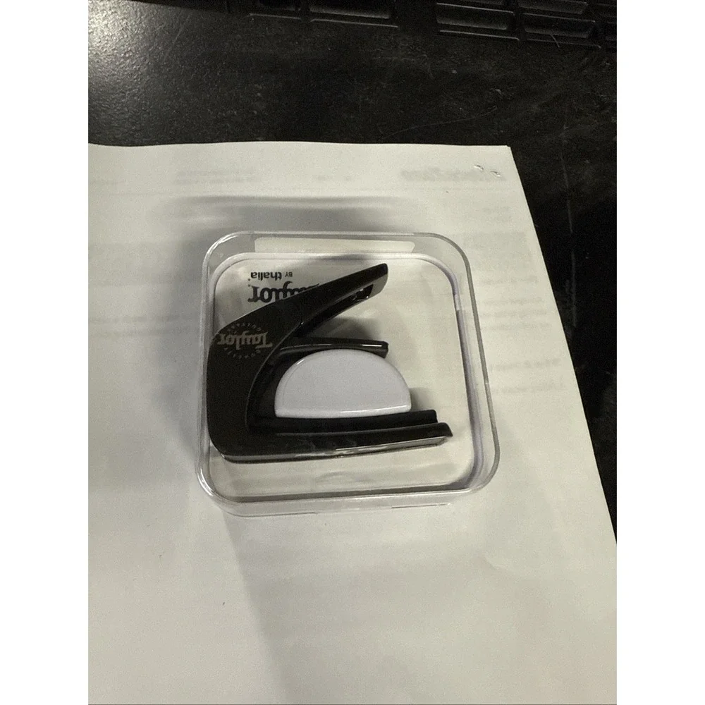 Thalia Guitar Capo Taylor Officially Licensed 400 Series Reflections, Black Chro